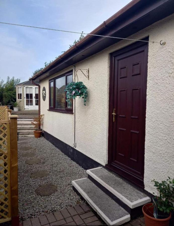 Self Contained Garden Annexe In Bodmin Apartment Exterior foto
